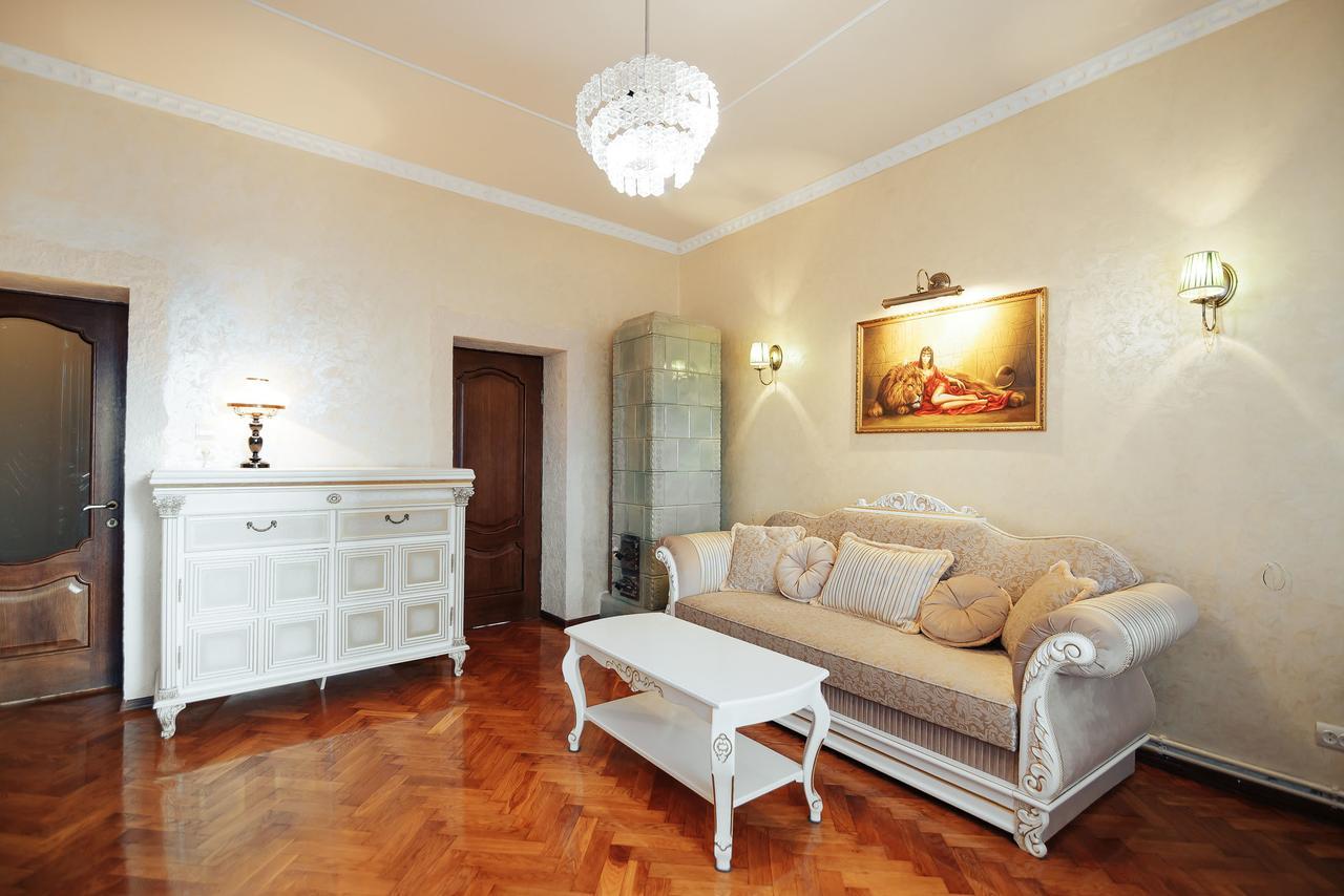Centreville Apartments Ивано-Франковск Экстерьер фото